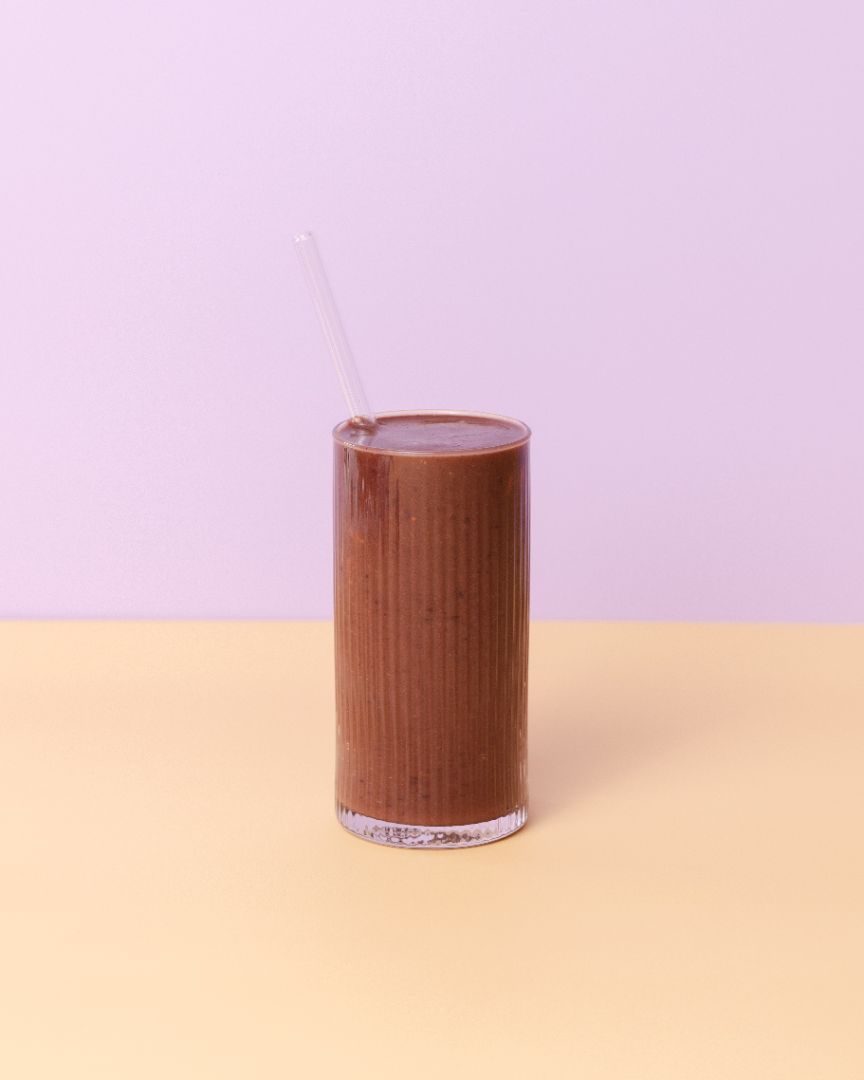 Healthy smoothie made with Detox ready-to-blend pack